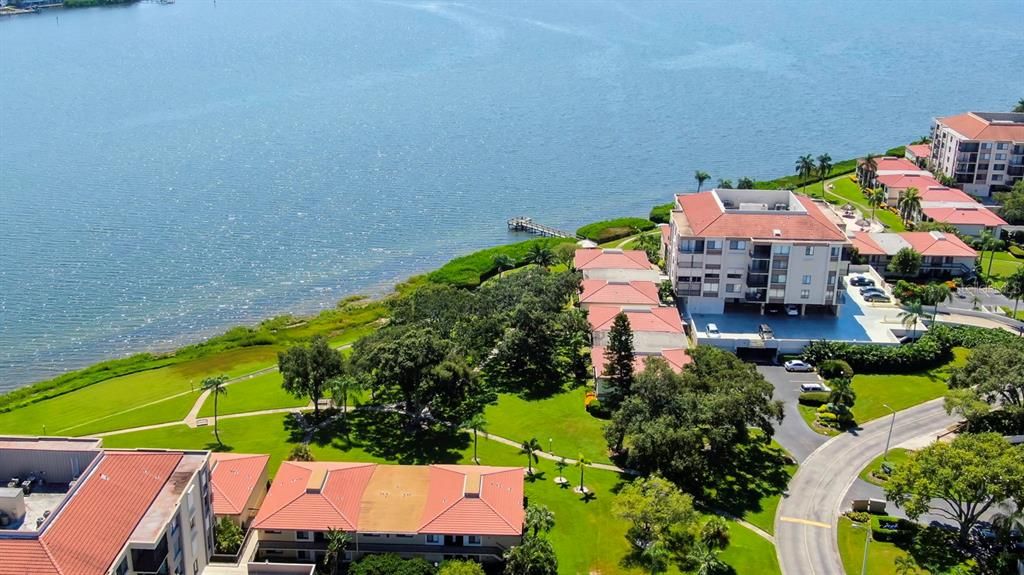 В аренду: $2,600 (2 спален, 2 ванн, 1050 Квадратных фут)