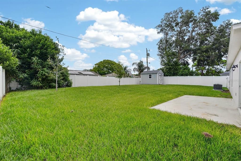 For Sale: $399,900 (4 beds, 2 baths, 1878 Square Feet)