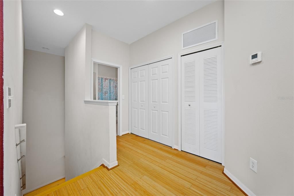 В аренду: $2,600 (3 спален, 2 ванн, 1526 Квадратных фут)