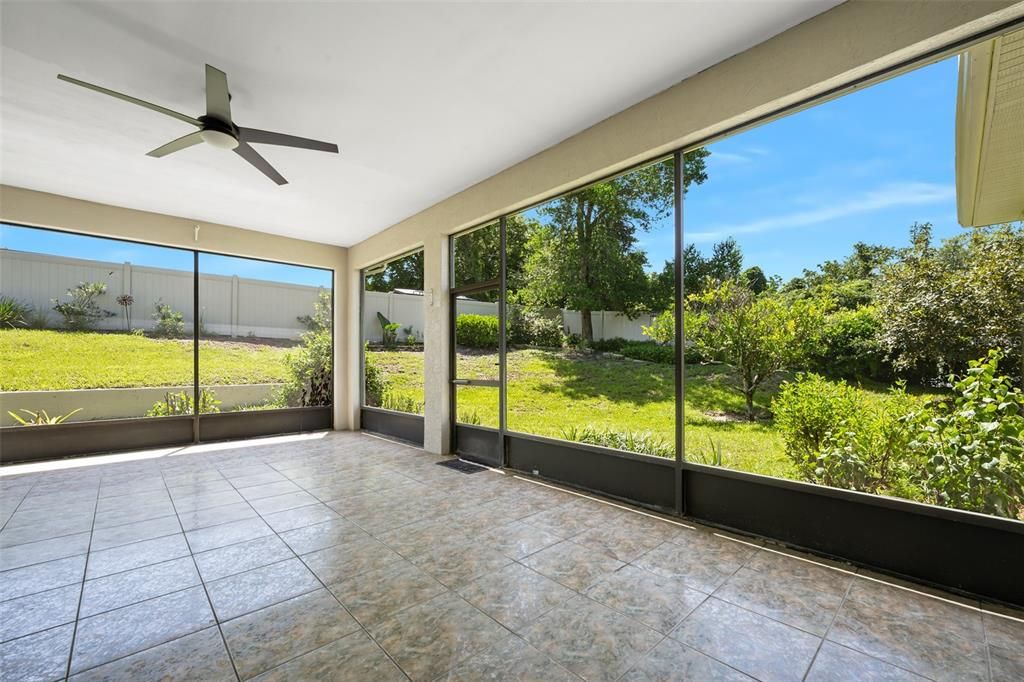 En Venta: $409,800 (4 camas, 2 baños, 2330 Pies cuadrados)