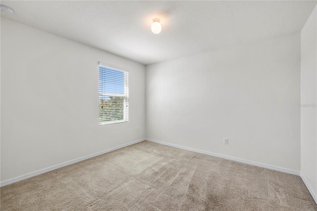 En Venta: $535,000 (5 camas, 3 baños, 2447 Pies cuadrados)