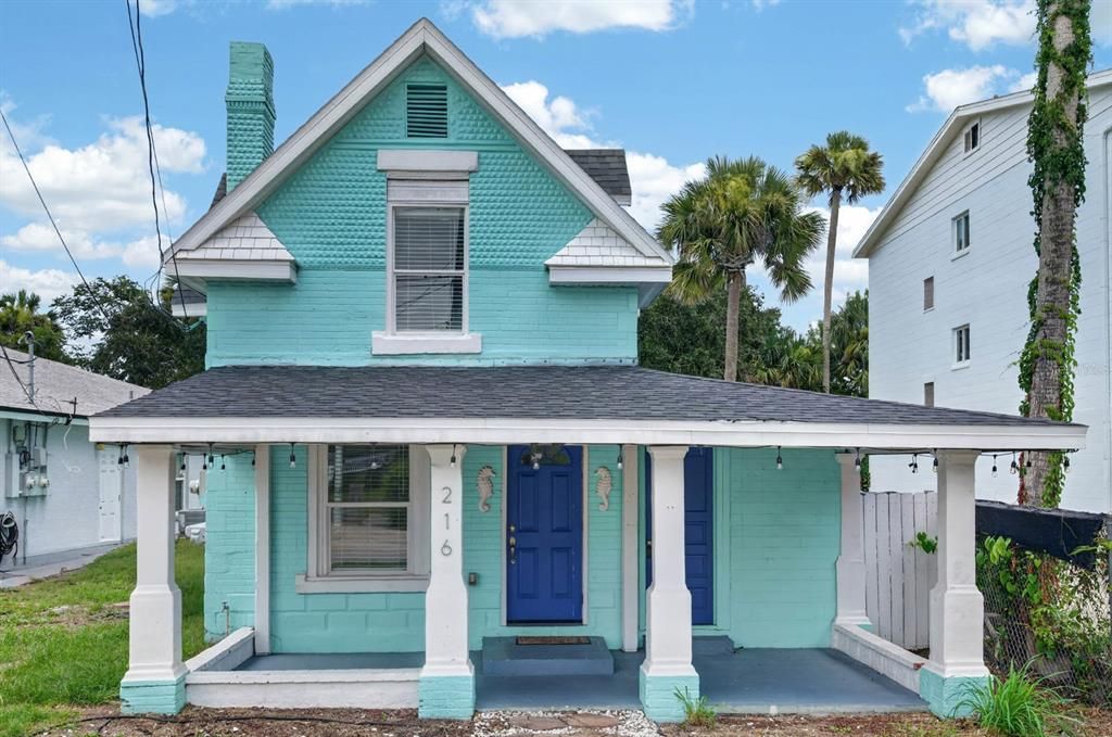 For Sale: $310,000 (2 beds, 2 baths, 1223 Square Feet)