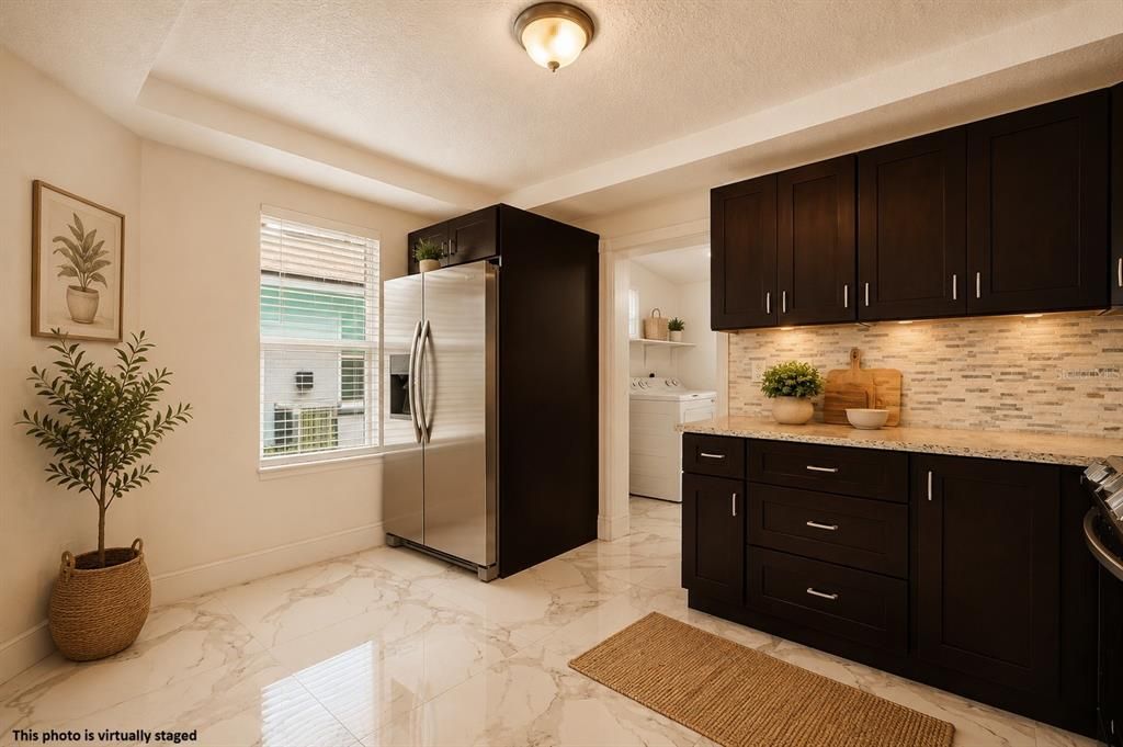 For Sale: $310,000 (2 beds, 2 baths, 1223 Square Feet)
