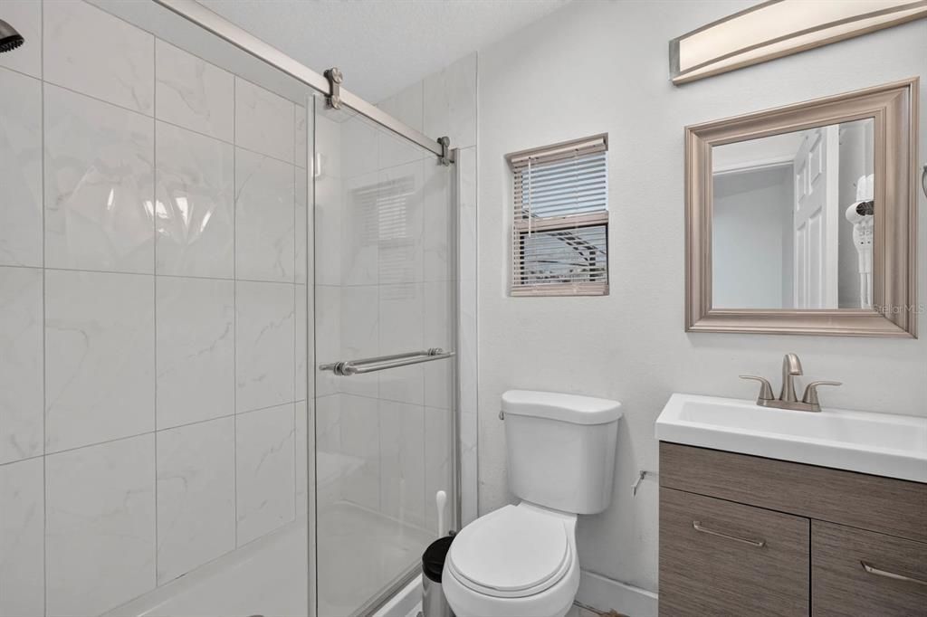 For Sale: $310,000 (2 beds, 2 baths, 1223 Square Feet)