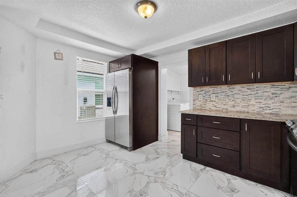 For Sale: $310,000 (2 beds, 2 baths, 1223 Square Feet)