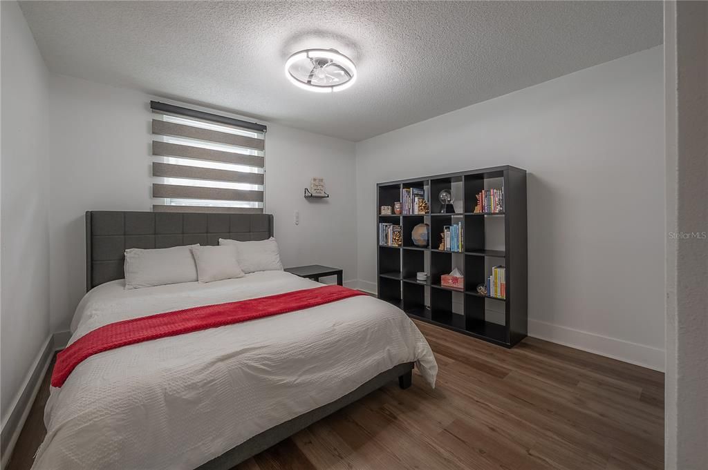 En Venta: $585,000 (4 camas, 2 baños, 2154 Pies cuadrados)