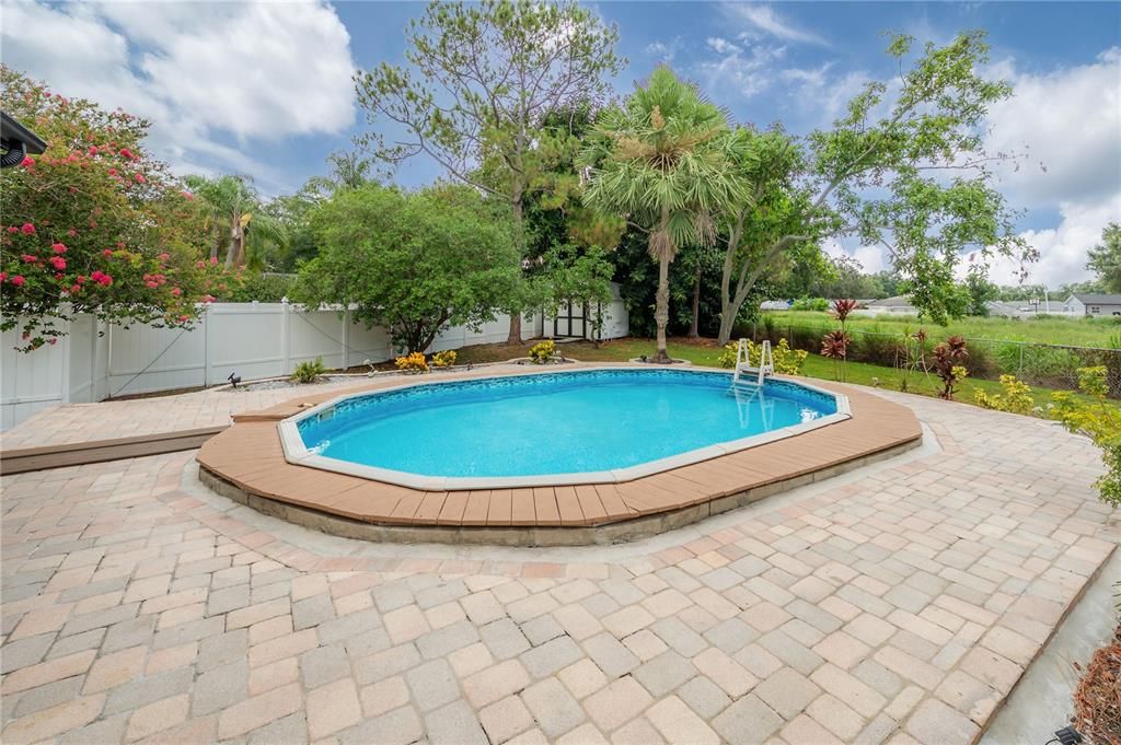 En Venta: $585,000 (4 camas, 2 baños, 2154 Pies cuadrados)