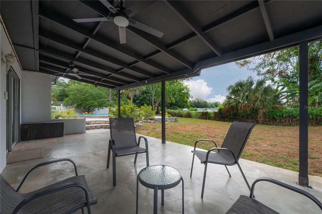 En Venta: $585,000 (4 camas, 2 baños, 2154 Pies cuadrados)
