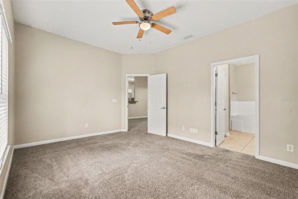 В аренду: $2,500 (3 спален, 2 ванн, 1498 Квадратных фут)