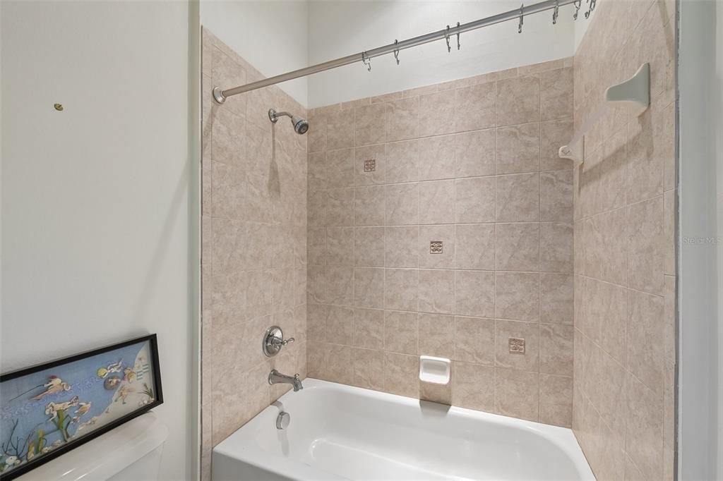 En Venta: $349,900 (3 camas, 2 baños, 1746 Pies cuadrados)