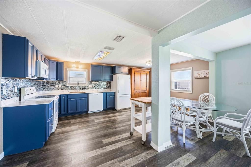 En Venta: $274,900 (3 camas, 2 baños, 1104 Pies cuadrados)