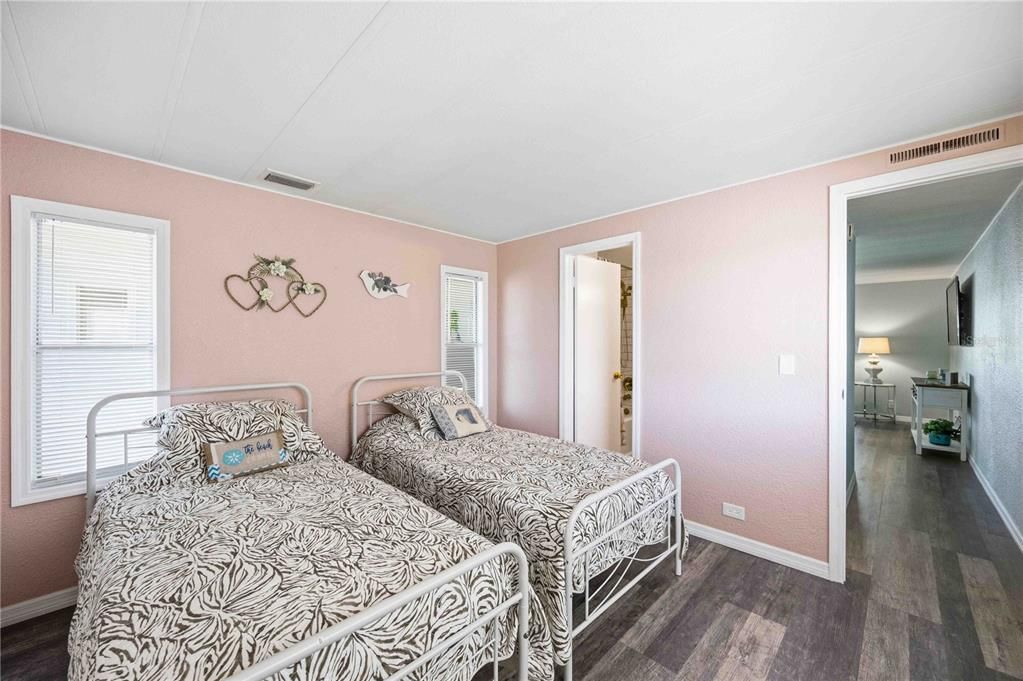 En Venta: $274,900 (3 camas, 2 baños, 1104 Pies cuadrados)