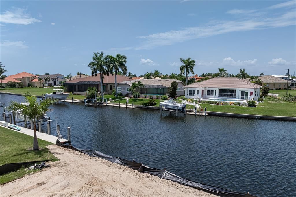 На продажу: $384,900 (0.22 acres)