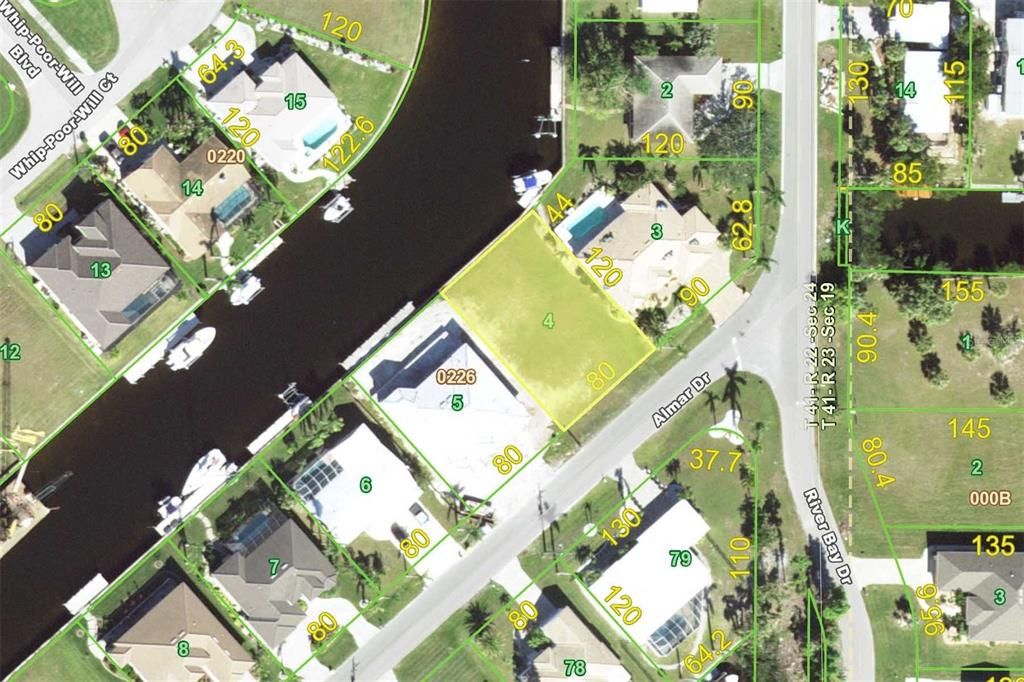 На продажу: $384,900 (0.22 acres)