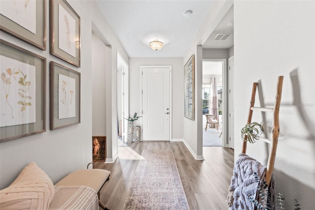 En Venta: $860,000 (6 camas, 3 baños, 4442 Pies cuadrados)
