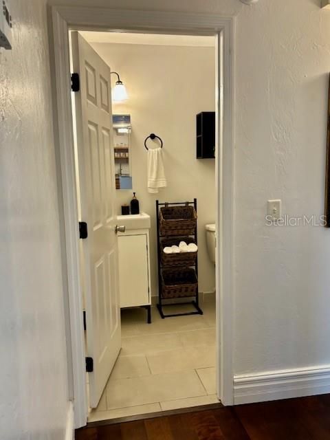 En Venta: $295,000 (2 camas, 2 baños, 1040 Pies cuadrados)