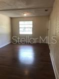 For Rent: $900 (3 beds, 1 baths, 1028 Square Feet)