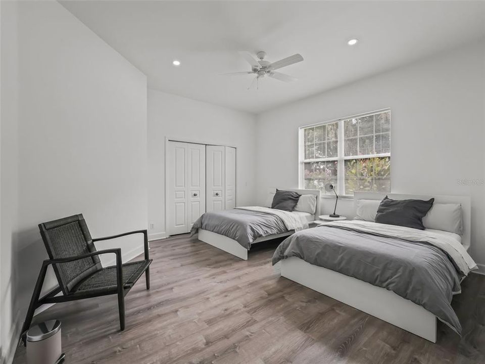 En Venta: $3,900,000 (4 camas, 3 baños, 3200 Pies cuadrados)