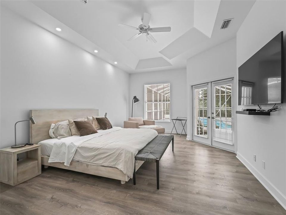 En Venta: $3,900,000 (4 camas, 3 baños, 3200 Pies cuadrados)