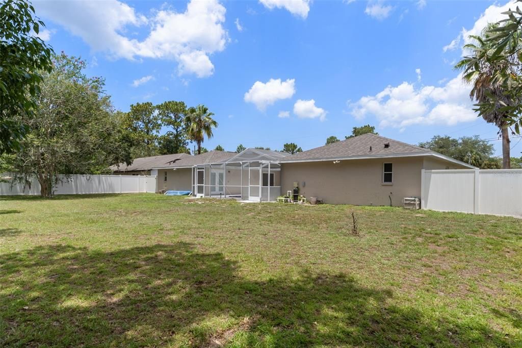 For Sale: $489,900 (6 beds, 0 baths, 2440 Square Feet)