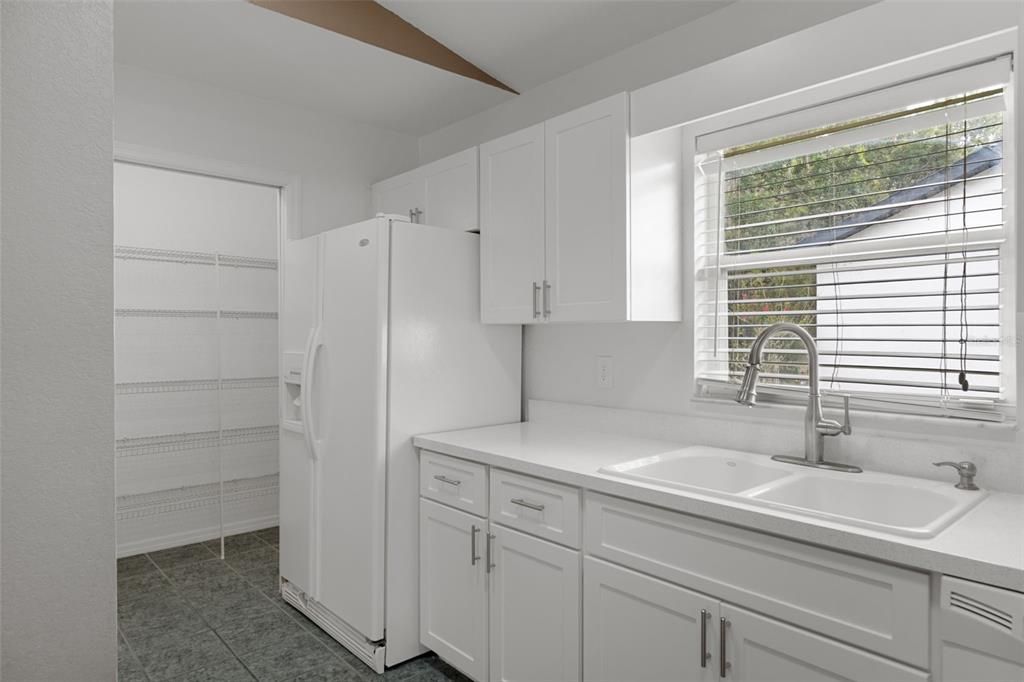 For Sale: $489,900 (6 beds, 0 baths, 2440 Square Feet)