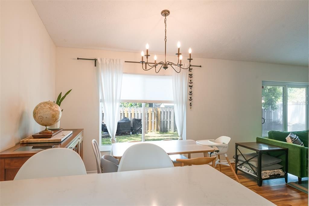 For Rent: $2,695 (3 beds, 2 baths, 1215 Square Feet)