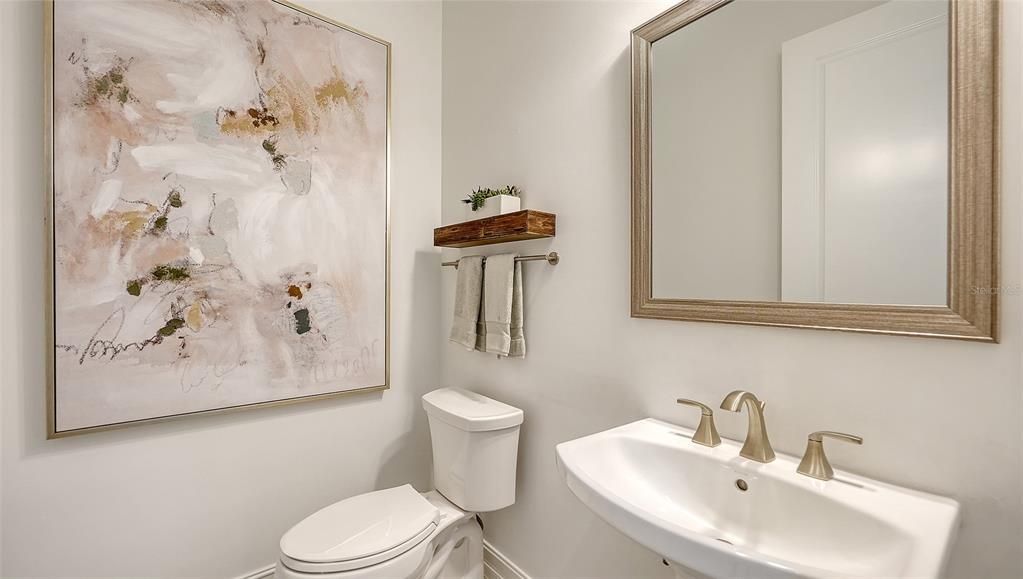 Active With Contract: $1,500,000 (4 beds, 4 baths, 2946 Square Feet)