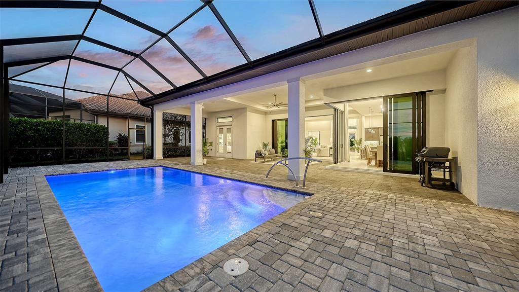 Active With Contract: $1,500,000 (4 beds, 4 baths, 2946 Square Feet)