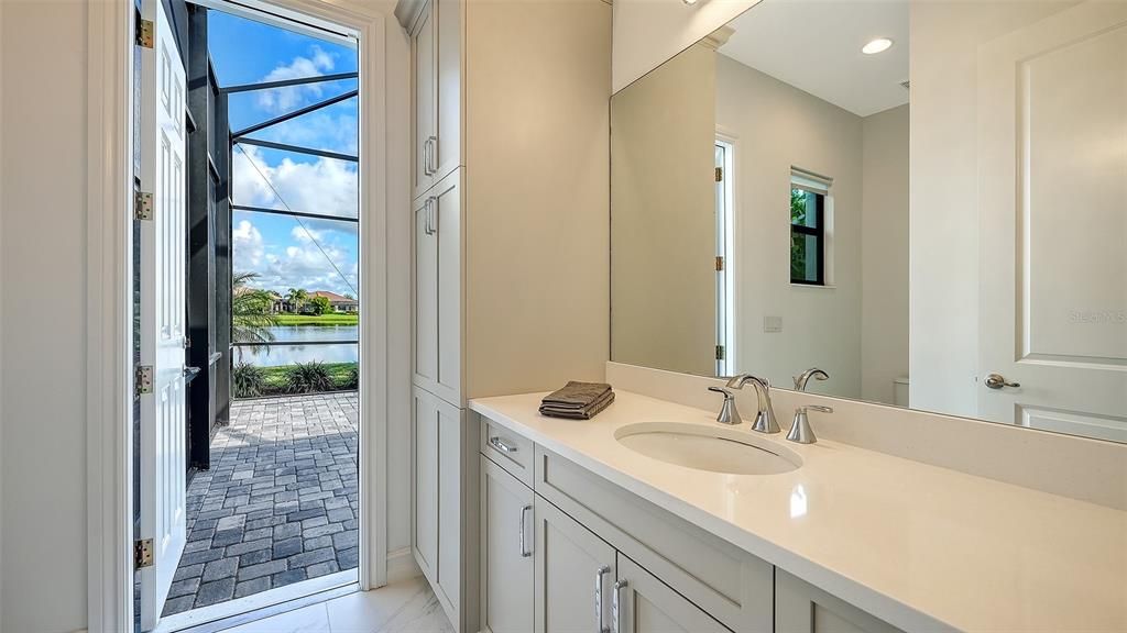Active With Contract: $1,500,000 (4 beds, 4 baths, 2946 Square Feet)