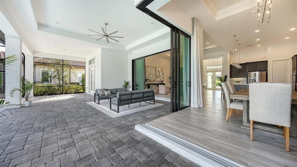 Active With Contract: $1,500,000 (4 beds, 4 baths, 2946 Square Feet)
