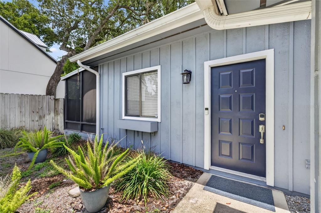 : $625,000 (3 beds, 2 baths, 1232 Square Feet)