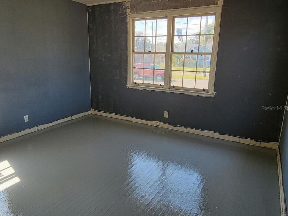 For Rent: $750 (2 beds, 1 baths, 1148 Square Feet)