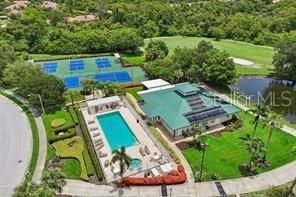 For Sale: $495,999 (3 beds, 2 baths, 1688 Square Feet)