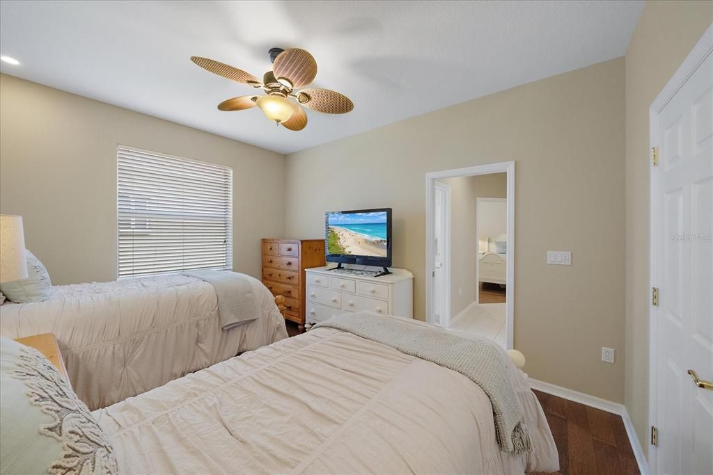 For Sale: $495,999 (3 beds, 2 baths, 1688 Square Feet)