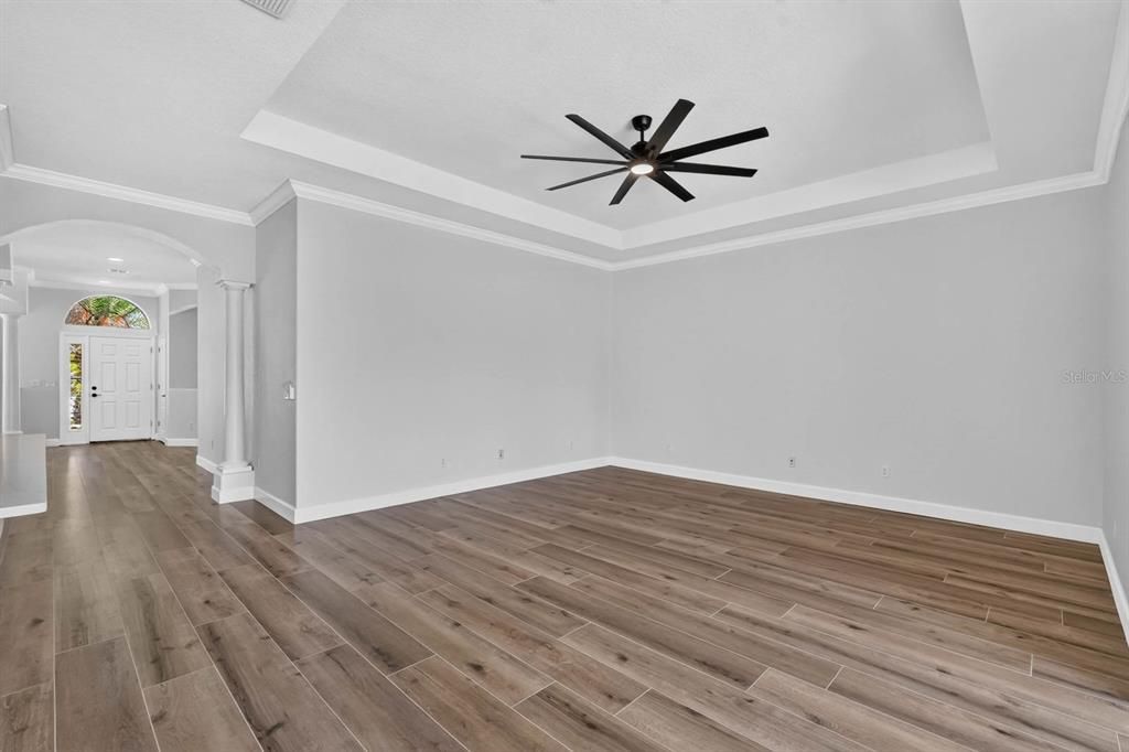 For Sale: $599,700 (3 beds, 2 baths, 2472 Square Feet)