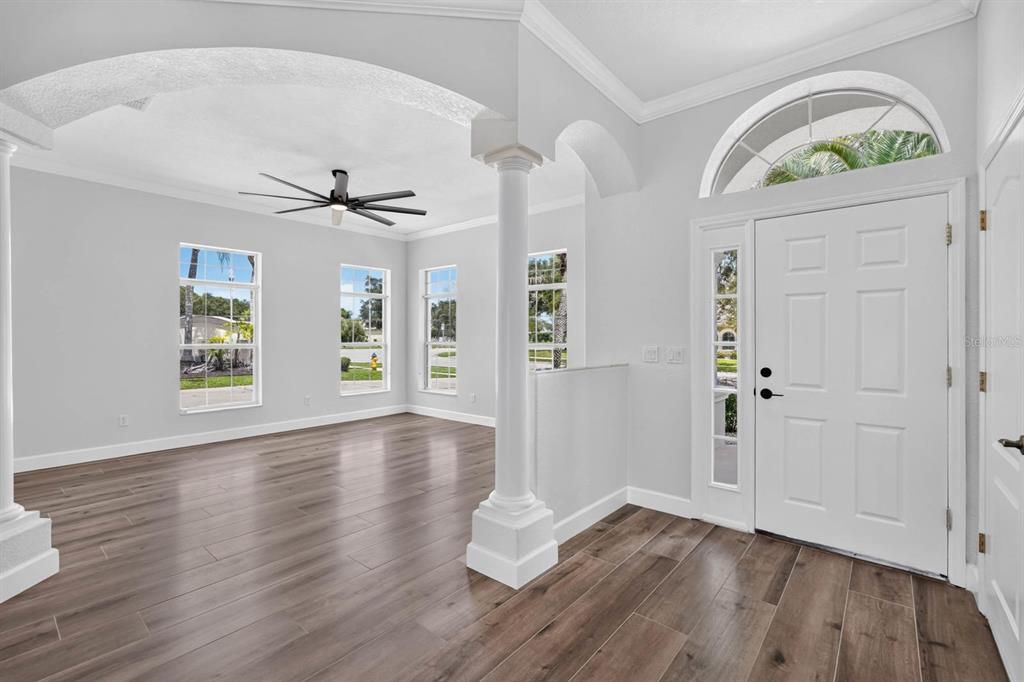 For Sale: $599,700 (3 beds, 2 baths, 2472 Square Feet)