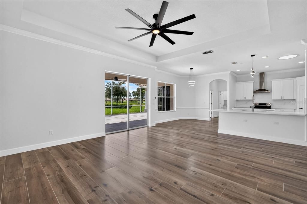 For Sale: $599,700 (3 beds, 2 baths, 2472 Square Feet)