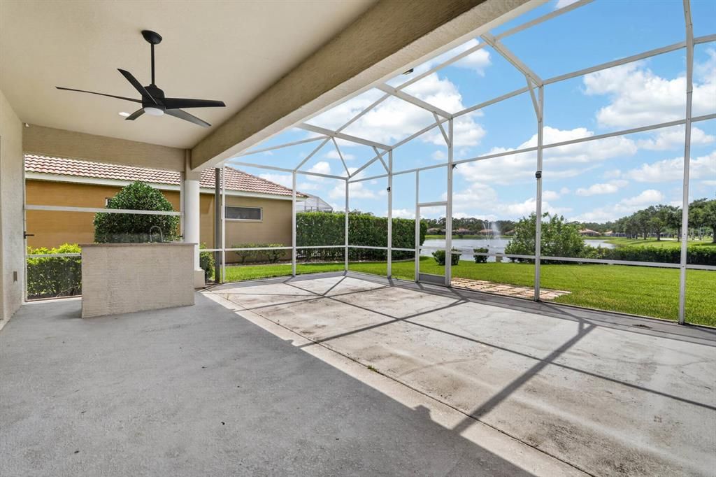 For Sale: $599,700 (3 beds, 2 baths, 2472 Square Feet)