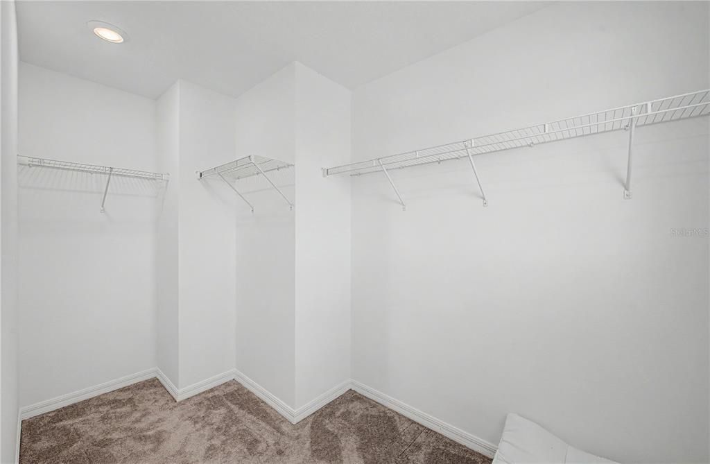 На продажу: $430,000 (4 спален, 3 ванн, 2890 Квадратных фут)