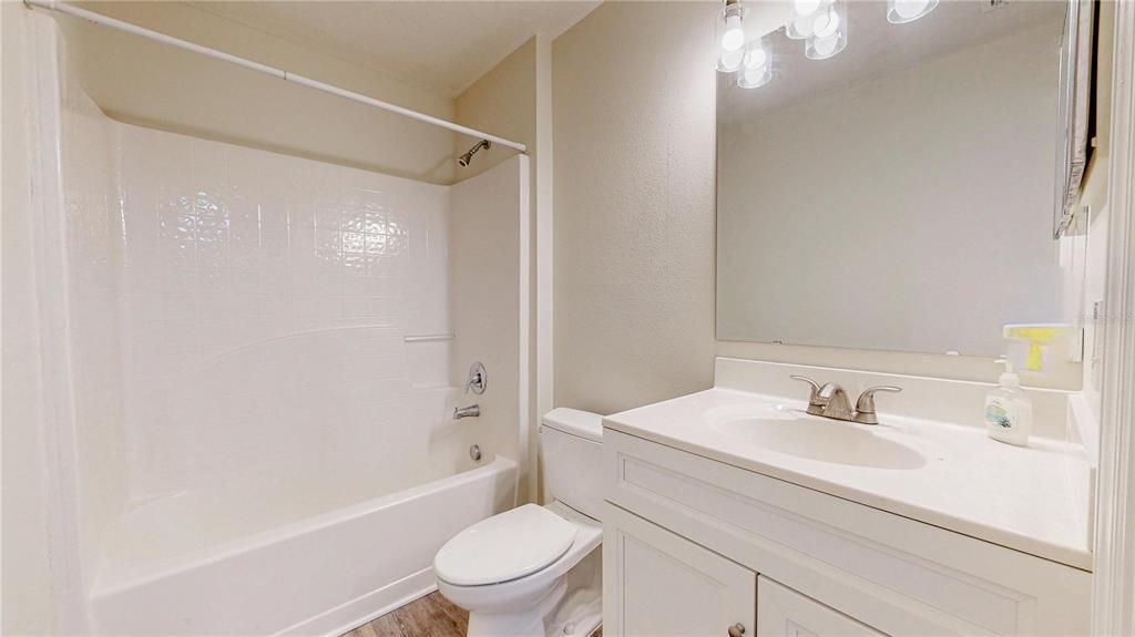 For Sale: $344,900 (4 beds, 2 baths, 2229 Square Feet)