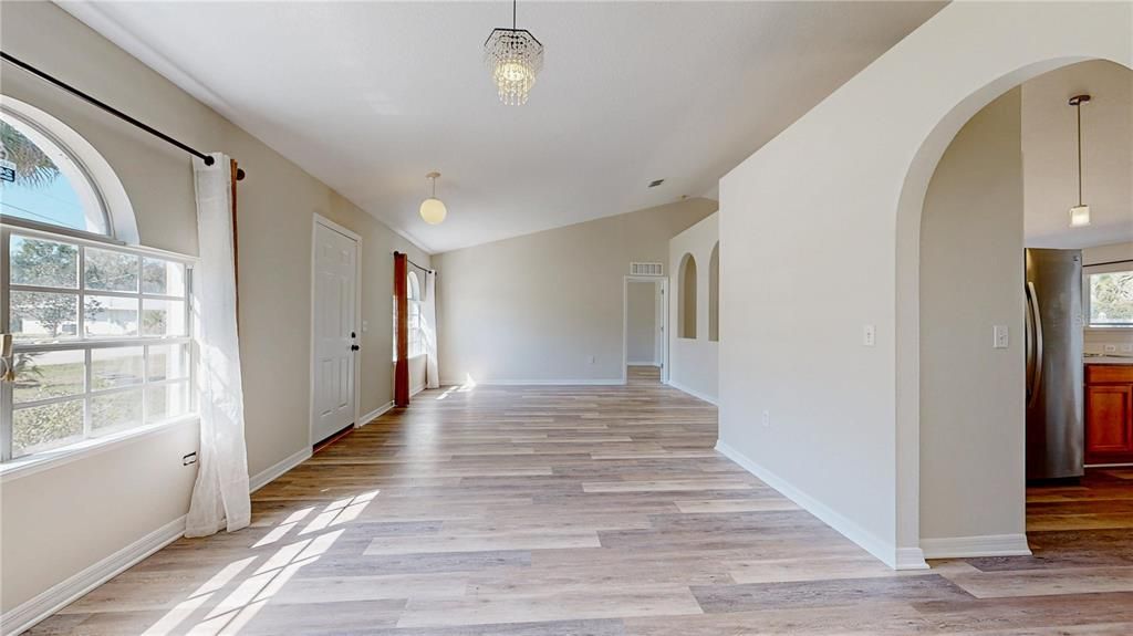 For Sale: $344,900 (4 beds, 2 baths, 2229 Square Feet)
