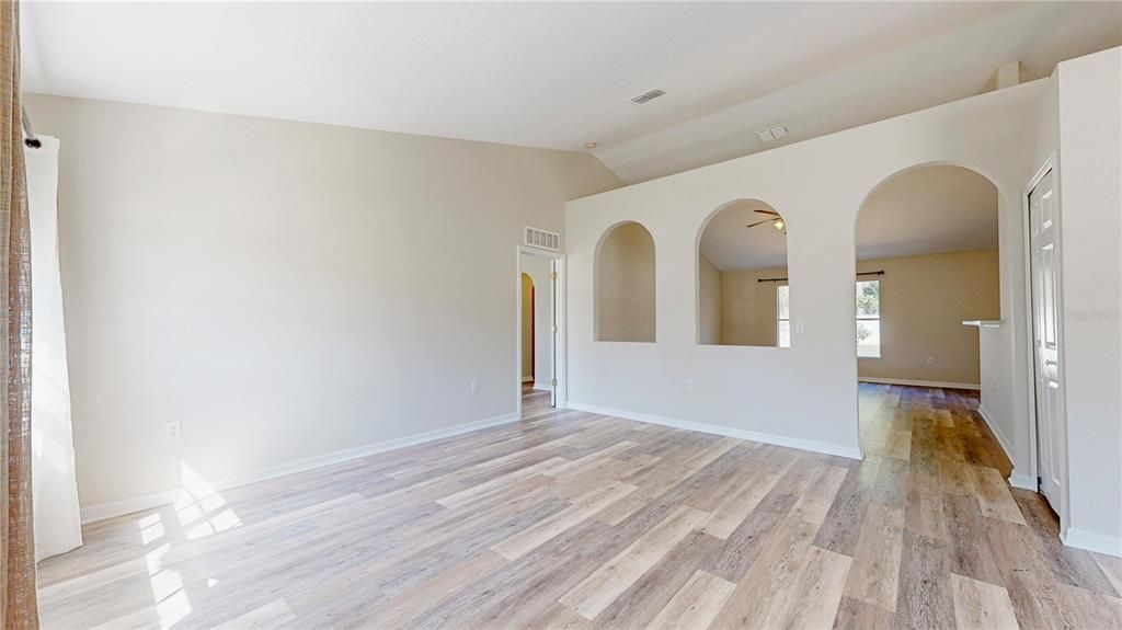 For Sale: $344,900 (4 beds, 2 baths, 2229 Square Feet)