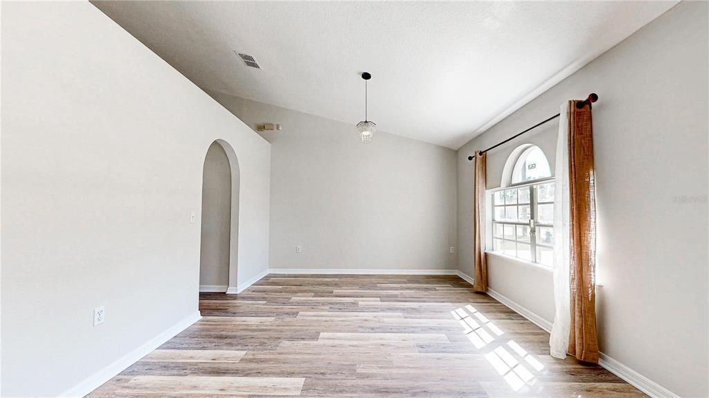 For Sale: $344,900 (4 beds, 2 baths, 2229 Square Feet)