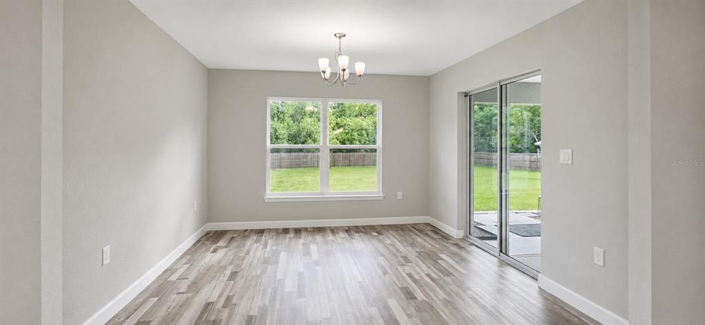 For Sale: $368,000 (4 beds, 2 baths, 2048 Square Feet)