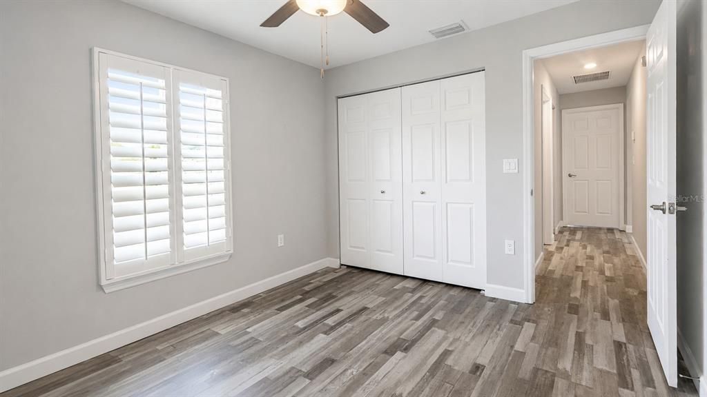 For Sale: $368,000 (4 beds, 2 baths, 2048 Square Feet)