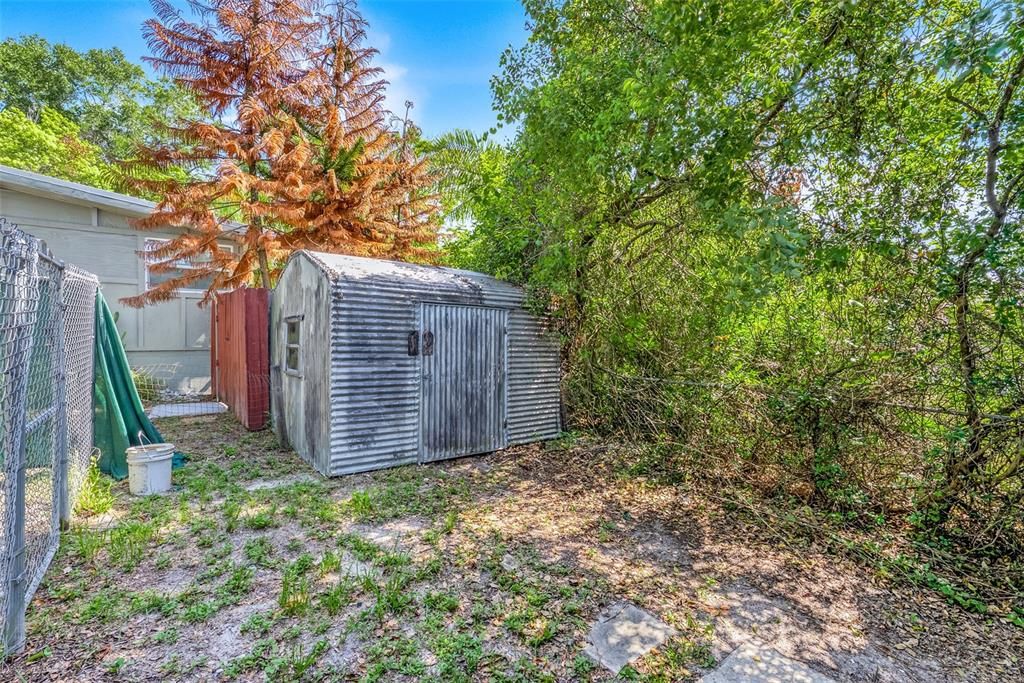 На продажу: $225,000 (3 спален, 1 ванн, 1144 Квадратных фут)