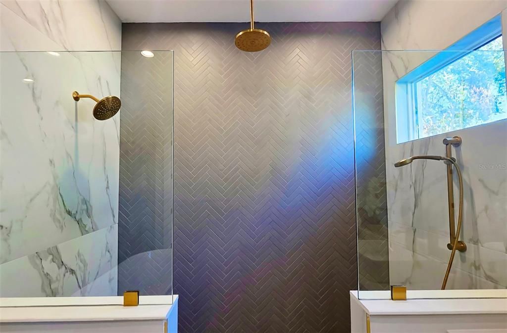 В аренду: $8,000 (5 спален, 4 ванн, 2882 Квадратных фут)