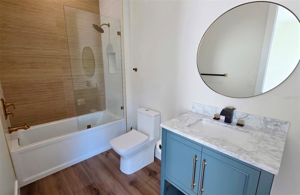 В аренду: $8,000 (5 спален, 4 ванн, 2882 Квадратных фут)