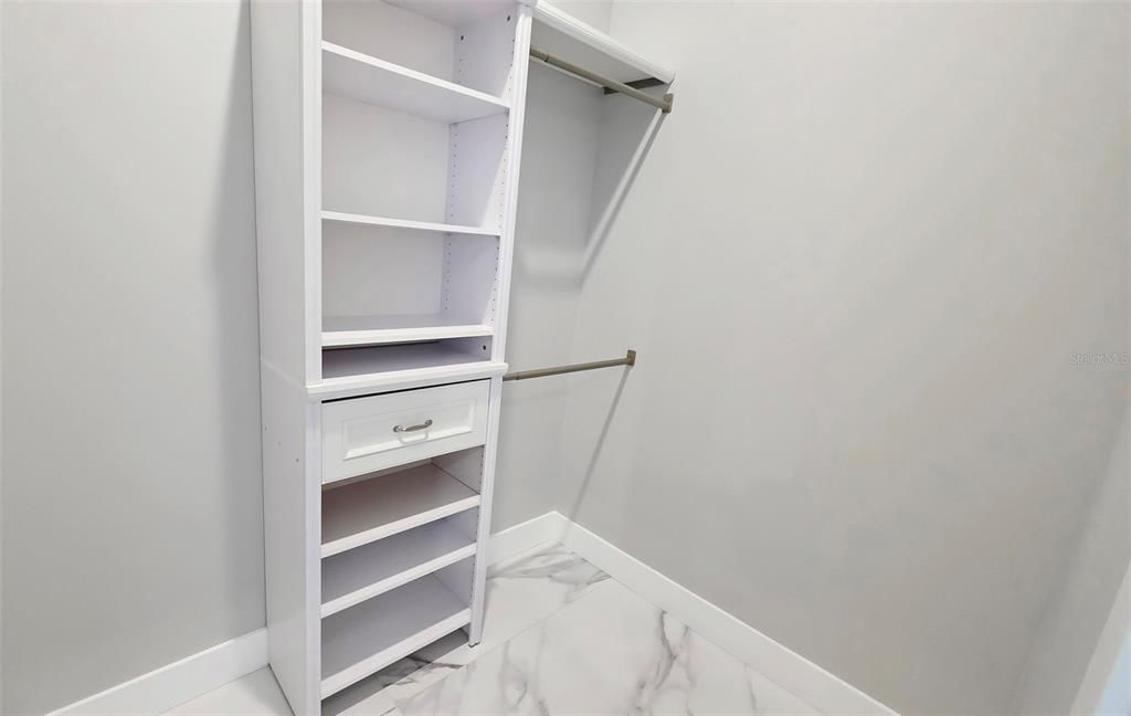 В аренду: $8,000 (5 спален, 4 ванн, 2882 Квадратных фут)