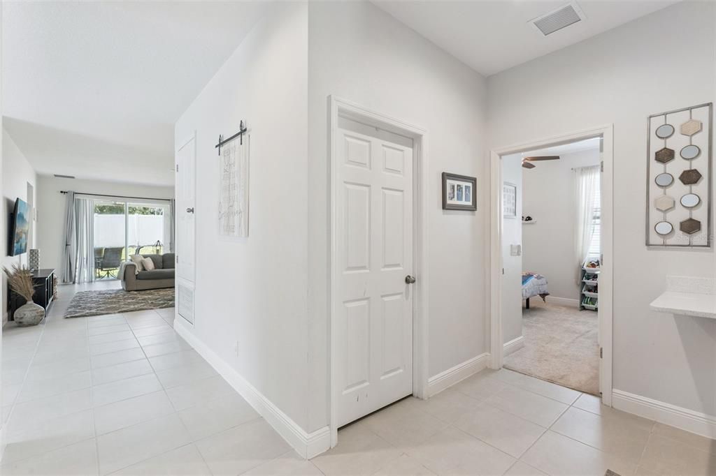 En Venta: $449,999 (3 camas, 2 baños, 2110 Pies cuadrados)